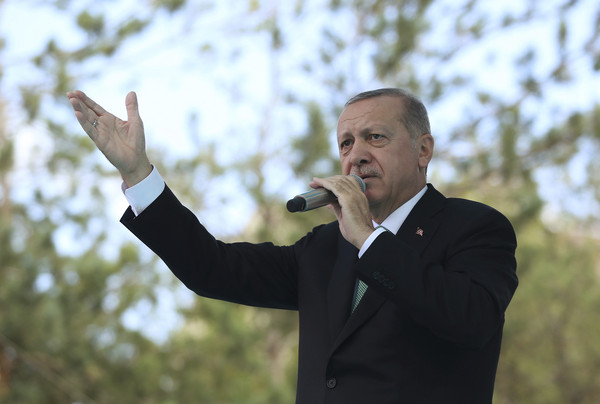 ▲土耳其總統艾爾段（Recep Tayyip Erdogan）表示，將出兵敘利亞幼發拉底河東部剷除庫德族民兵。（圖／達志影像／美聯社）