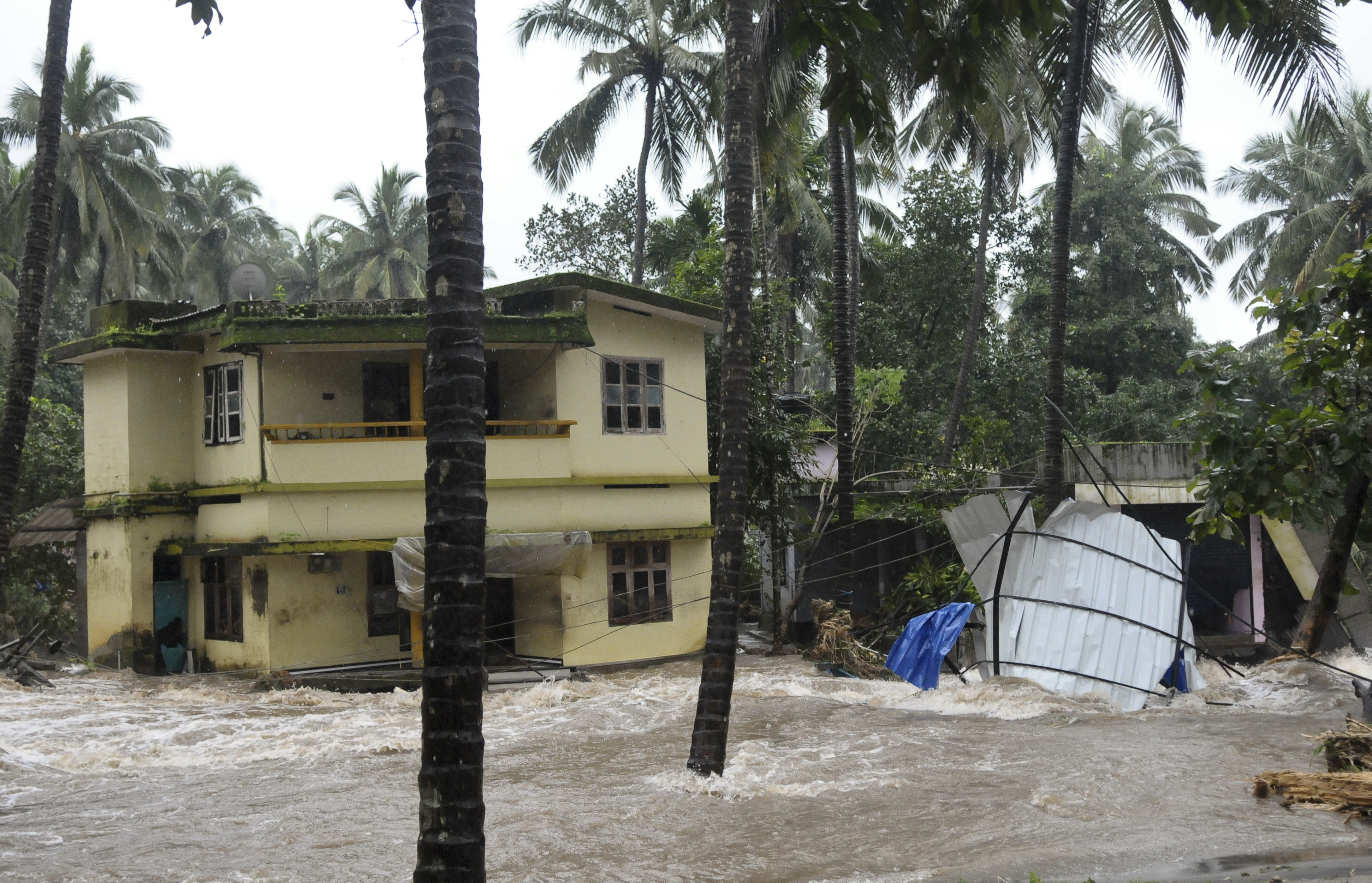 ▲印度南部克勒拉省（Kerala）暴雨引發土石流。（圖／達志影像／美聯社）