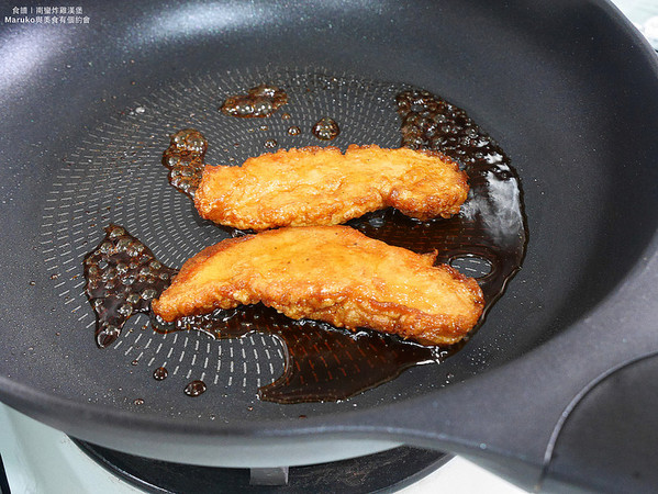 ▲▲牛奶「雙醬」料理東西君　義式鮭魚麵、日式南蠻炸雞任你挑。（圖／Maruko與美食有個約會提供）。