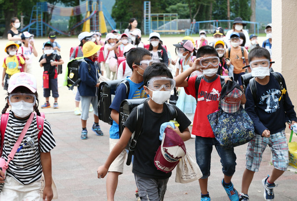 ▲▼2015年 日本九州火山爆發。（圖／達志影像／美聯社）