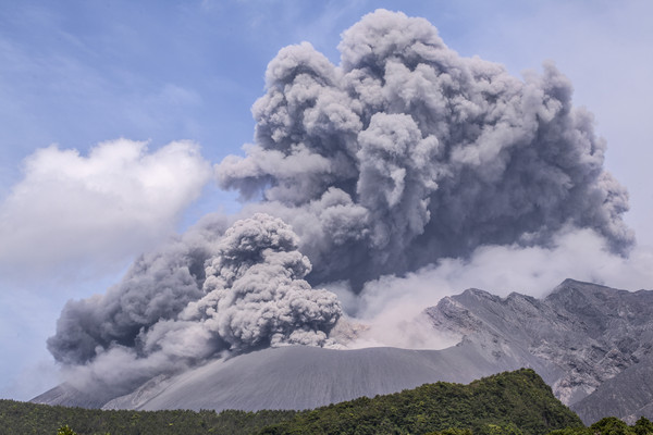 ▲▼2015年 日本九州火山爆發。（圖／達志影像／美聯社）