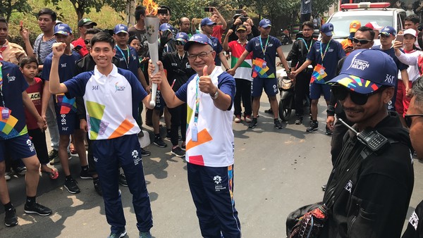 ▲陳秉豐任亞運聖火火炬手         。（圖／361提供）