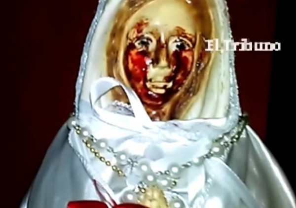 ▲▼阿根廷血淚聖母。（圖／翻攝自YouTube／El Tribuno Salta）