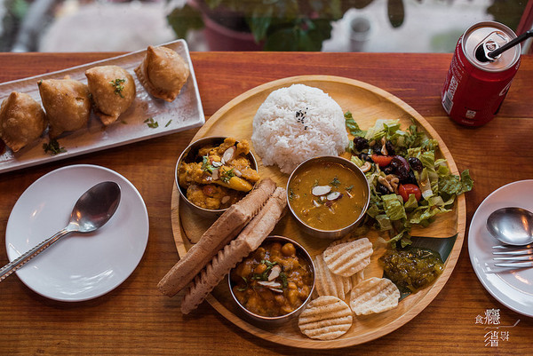 ▲▼3 Idiots Toast & Curry三個傻瓜蔬食印度餐廳。（圖／食癮，拾影提供）