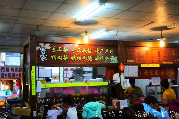 ▲南庄市場松鶴小吃店。（圖／澤澤稱奇．旅遊百寶袋）