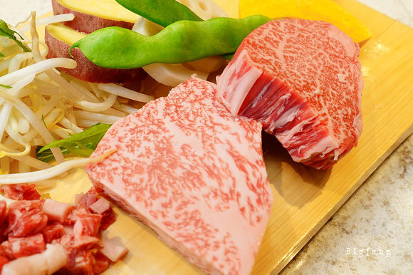 ▲大阪難波steak sakura神戶牛鐵板燒。（圖／大方瘋普雷提供）