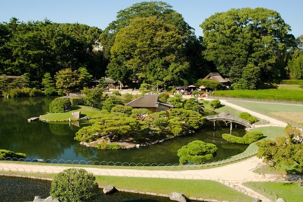 ▲出國賞楓▼             。（圖/北海道觀光振興機構、shutterstock.com、柳州市旅遊局提供）