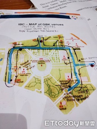 ▲雅加達亞運官方接駁巴士地圖。（圖／記者張克銘攝）