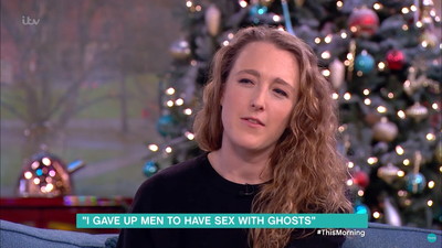 「我跟幽靈發生關係」英女自曝11年超自然戀愛　還想跟祂生個鬼寶