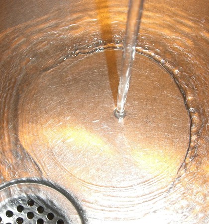 ▲▼洗手台水槽、水躍現象。（圖／翻攝自wikimedia）
