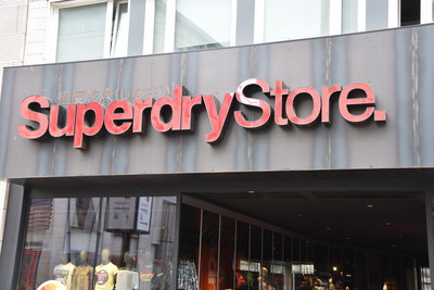 創辦人涉性侵遭收押　Superdry火速切割：他早就離開