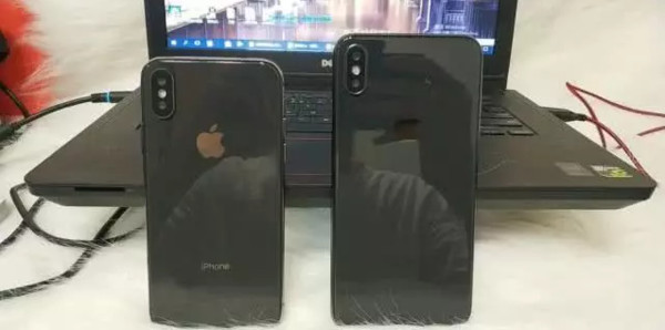 ▲華強北所販售的山寨6.5吋iPhone X Plus，其外觀幾乎與正版iPhone X一樣，且都採用2.5D弧面玻璃，攝影鏡頭、位置、顏色也都一致。（圖／翻攝自高科技愛好者）