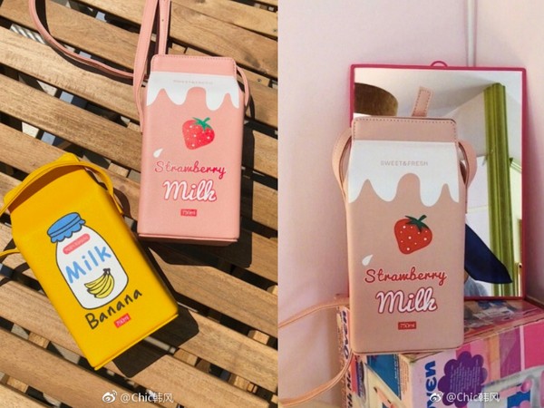 ▲草莓牛奶、香蕉牛奶背包（圖／翻攝自Chic韓風微博）