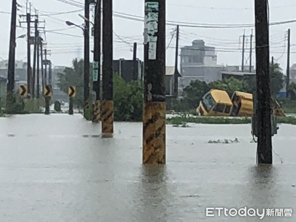 ▲▼雨炸南台灣，高雄淹水災情。（圖／記者宋德威攝）