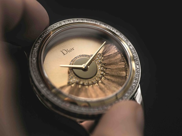 ▲Dior Grand Bal錶（圖／品牌提供）