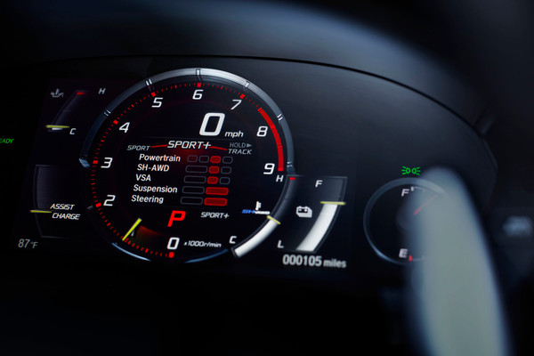 鈴鹿賽道實測快2秒　新年式Honda NSX各式精修再亮相（圖／翻攝自Honda）