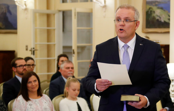 ▲▼ 澳洲新任總理莫里森（Scott Morrison）24日晚間宣誓就職。（圖／路透）