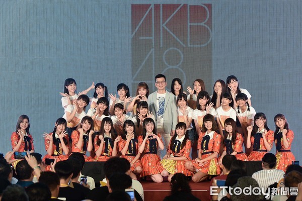 ▲▼AKB48 Team TP,陳子鴻出席 旅展表演。（圖／記者張一中攝）