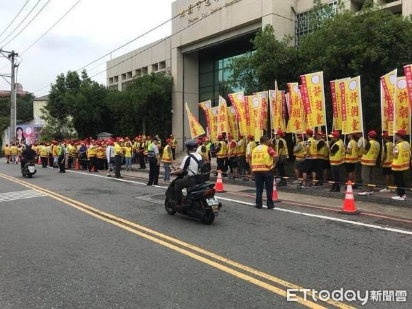 ▲桃園市議員選舉，首日22人登記。（圖／擷取自黃婉如臉書）