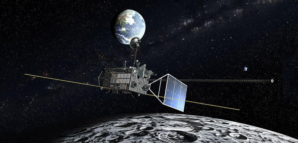 ▲▼日本於2007年發射到太空的人造衛星「輝夜姬」，用來勘查月球地形、元素分布和重力。（圖／翻攝自日本宇宙航空研究開發機構官網）