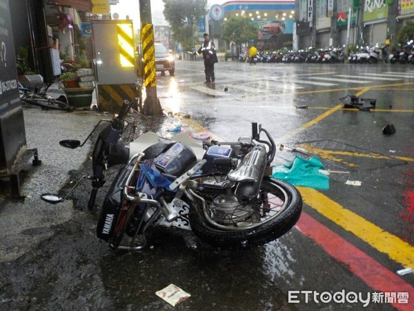 ▲葉姓工廠小開涉嫌酒駕駕車追撞黃姓車騎士，造成機車嚴重毀損，黃男一度失去心跳，經送醫急救恢復心跳，目前住院觀察，有生命危險。（圖／記者林悅翻攝，下同）