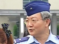 涉嫌串供！軍事檢察長曹金生：防串供收押范佐憲。
