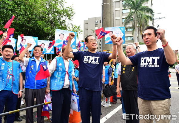 ▲期林為洲效應在桃園上演，曾永權籲楊麗環退選。（圖／陳學聖服務處提供）