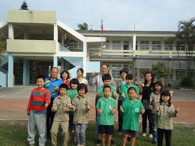 ▲▼「全校剩1名小六生」台西鄉這所國小沒新生　卻為這對嬤孫拚了。（圖／台西國小）