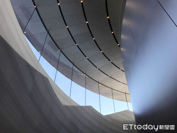 ▲蘋果新iPhone發表會場搶先看！揭秘賈伯斯劇院與飛碟總部Apple Park。（圖／記者洪聖壹攝）