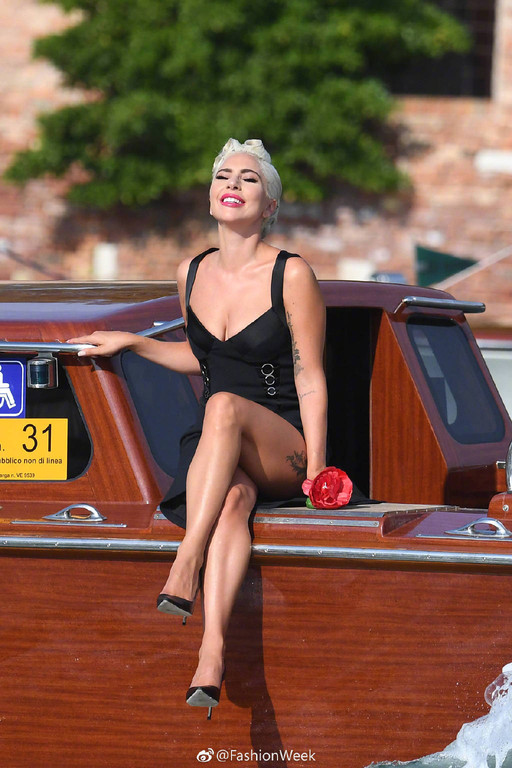 ▲▼Lady Gaga。（圖／翻攝FashionWeek微博）