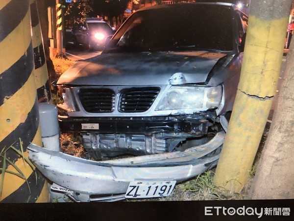 ▲▼高雄市發生一起警方追車事件。（圖／記者宋德威翻攝，下同）