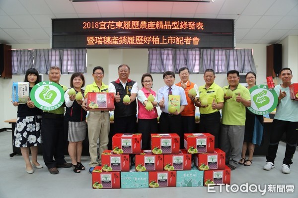 ▲今年瑞穗文旦柚未受到颱風災害影響，適時的豐沛雨水加上農民的悉心照顧，所生產的文旦柚在品質及甜度均更勝以往。（圖／記者王兆麟攝，下同）（圖／記者王兆麟攝）