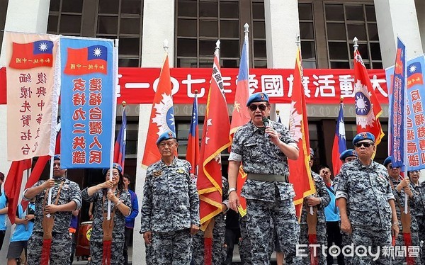 ▲台灣軍政負總召高安國呼籲國軍官兵、台灣人民用選票將民進黨趕出台灣。