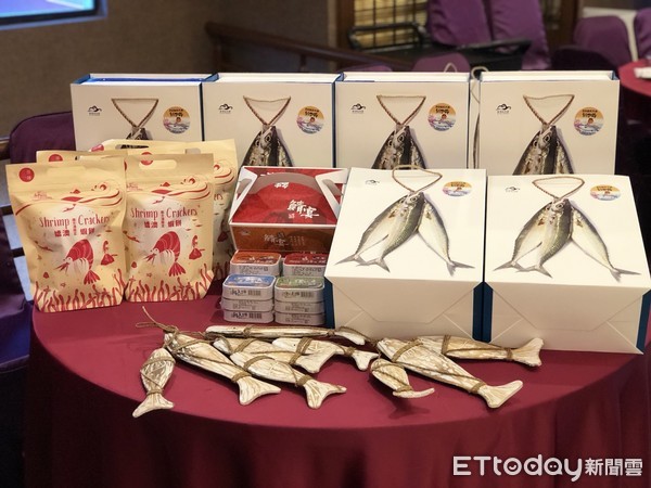 ▲▼鯖魚節餐券Ibon開賣啦，並加送市價600元「精美薄鹽鯖魚禮盒」。（圖／記者游芳男翻攝，下同）▲▼鯖魚節餐券Ibon開賣啦，分5千元（上圖）、3千的2款鯖魚餐券。（圖／記者游芳男攝，下同）