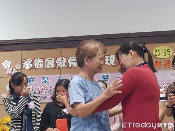 ▲▼行善47年暖捐955萬！83歲嬤天熱也不捨吹電扇　助單親媽熬過困難。（圖／記者趙蔡州翻攝）