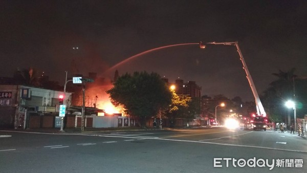 ▲▼高雄瓦斯儲存場爆炸。（圖／記者宋德威翻攝，下同）