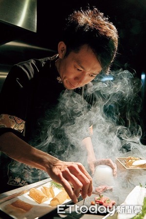 ▲提前一年才能訂到位子　東京人氣私廚主廚客座晶華2個月。（圖／晶華酒店提供)