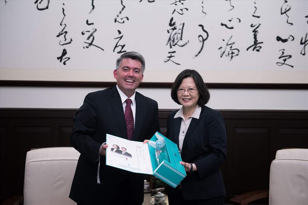 ▲美國聯邦參議院外委會亞太小組主席賈德納（Cory Gardner），長期以來在許多議題上都為台灣發聲。（圖／總統府提供）