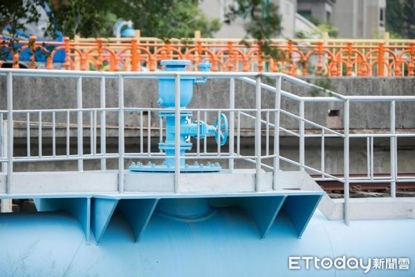 ▲桃林鐵路增設專用送水幹管，供水改善工程通水啟用。（圖／桃園市政府提供）
