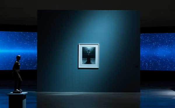 ▲台灣的身體藝術史，高美館《靈魂的墓穴、神廟、機器與自我》。（圖/高雄市立美術館提供）