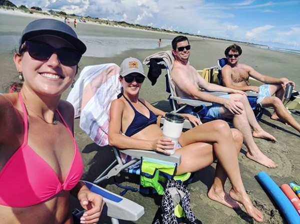 ▲▼ Instagram,#hurrication。（圖／翻攝自Instagram）