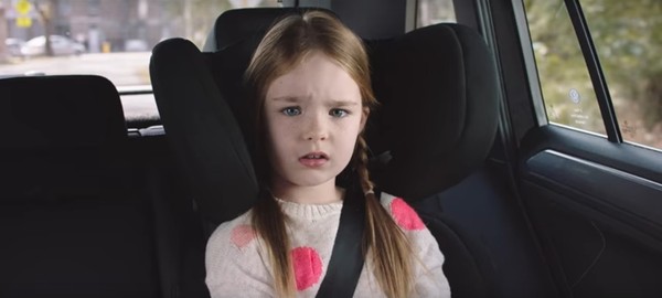 福斯Tiguan澳洲廣告驚傳「虐童」爭議？　德系慈父形象受到民眾質疑（圖／翻攝自福斯）