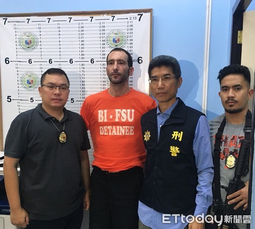 ▲▼ 永和分屍案主嫌之一Bent，得知OZ落網後，才敢供出實情，語出驚人指出吳宣當晚在對岸放煙火通風報信。（圖／記者陳以昇翻攝）