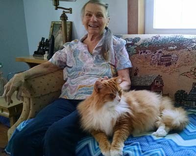 ▲女兒過世剩貓咪陪伴　86歲老母親感恩：我照顧牠其實牠也照顧我。（圖／希爾思提供）