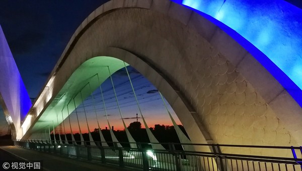 ▲通州的北關大橋夜色。（圖／視覺中國）