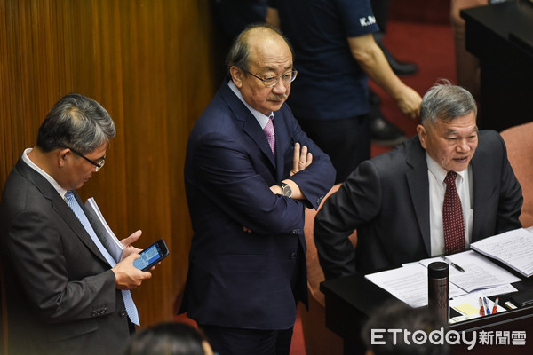 ▲21日立法院議場開議，民進黨團總召柯建銘。（圖／記者林敬旻攝）