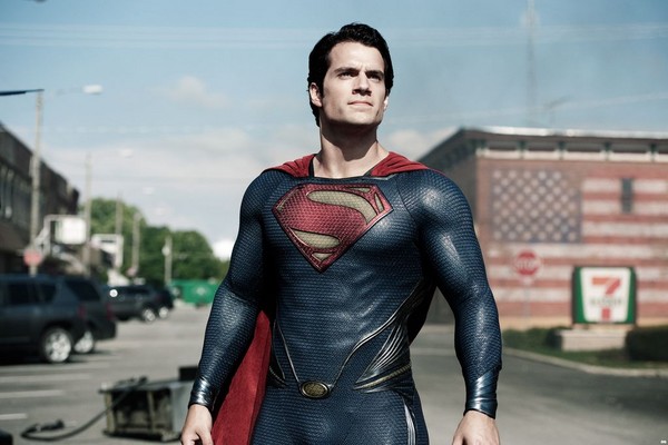 《超人：鋼鐵英雄》亨利卡維爾