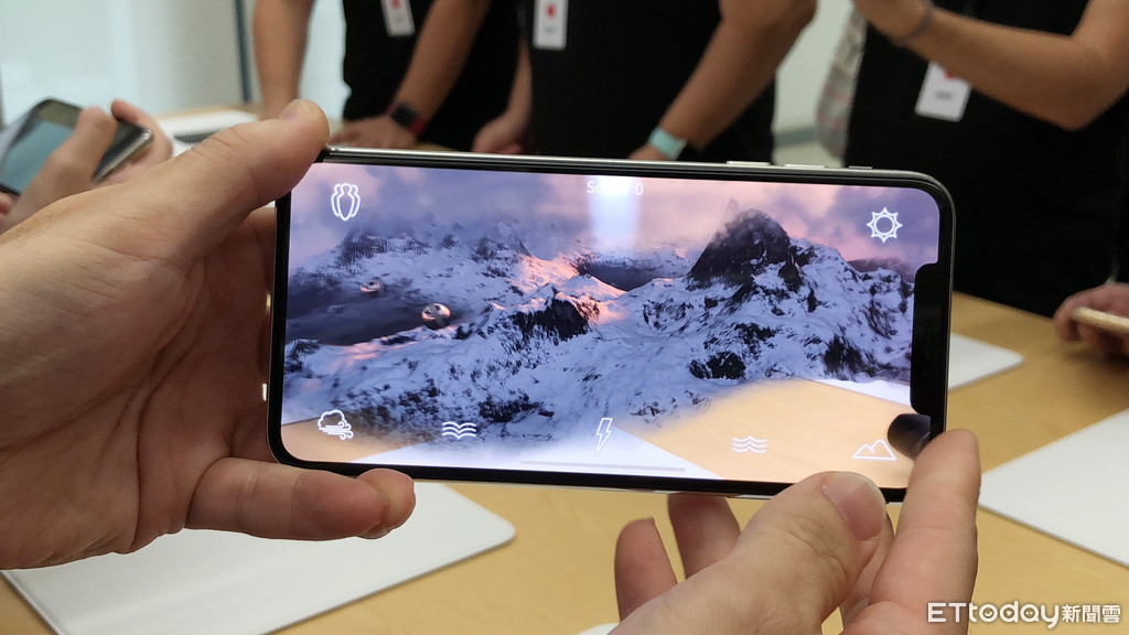 ▲iPhone XS、XS Max三色外觀與智慧HDR實際照片動眼看 。（圖／記者洪聖壹攝）
