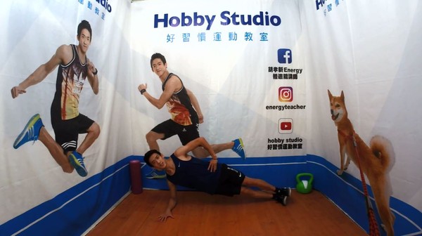 ▲中秋烤肉吃太多？5個動作消滅肥肉。（圖／胡孝新提供，請勿任意使用）