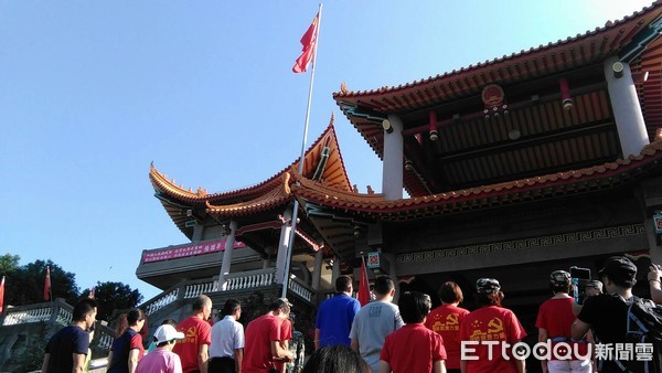 ▲▼碧雲禪寺最後一次升五星旗。（圖／記者唐詠絮攝）